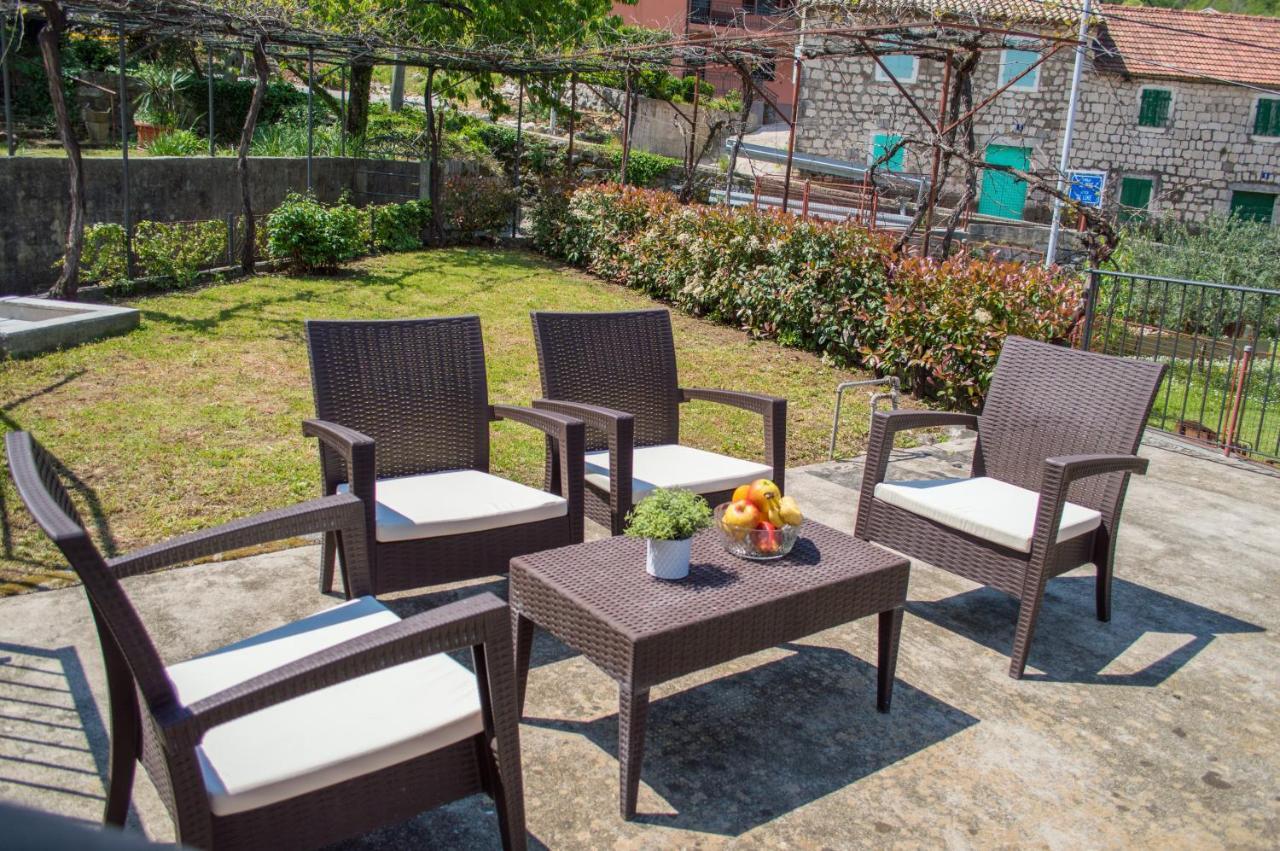 Apartments Mezini 11 Котор Экстерьер фото