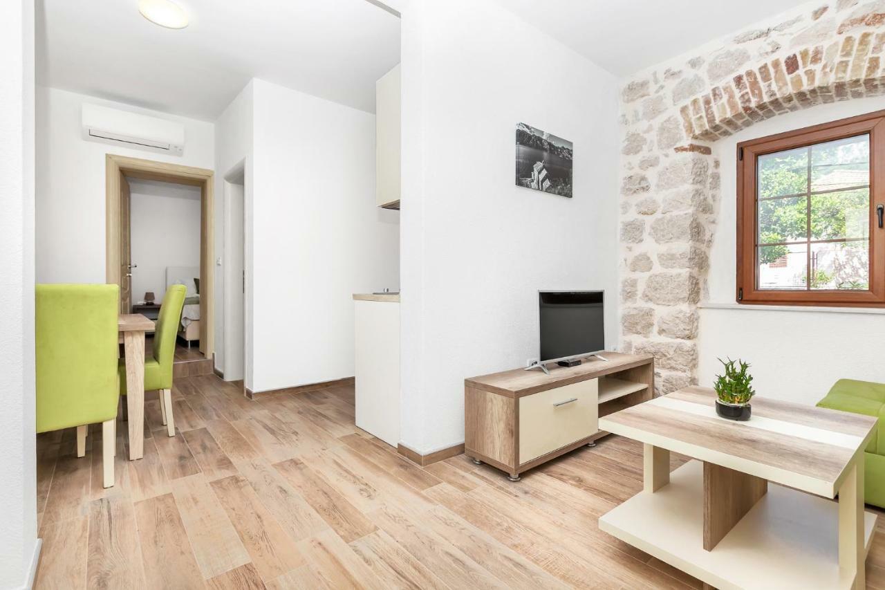 Apartments Mezini 11 Котор Экстерьер фото