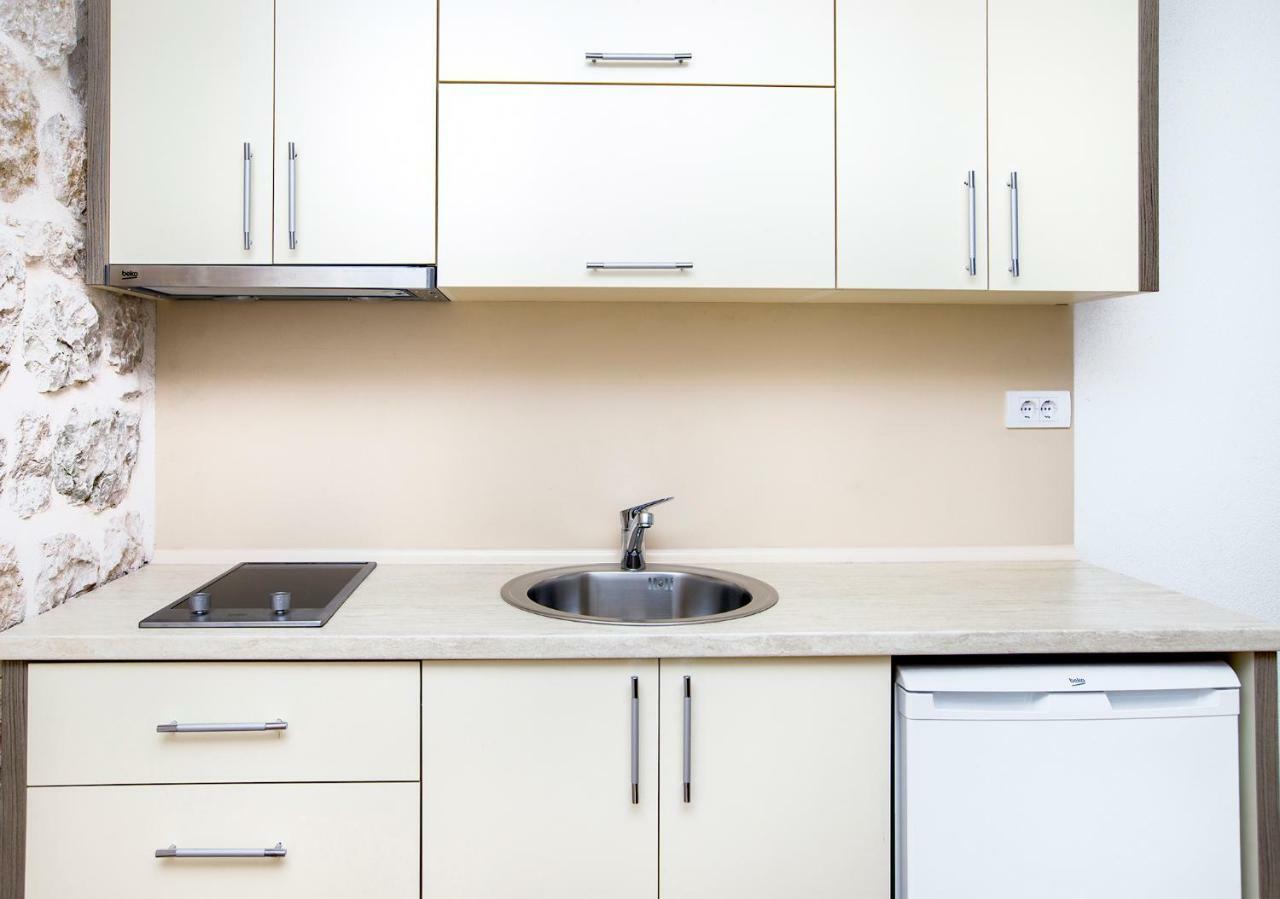 Apartments Mezini 11 Котор Экстерьер фото