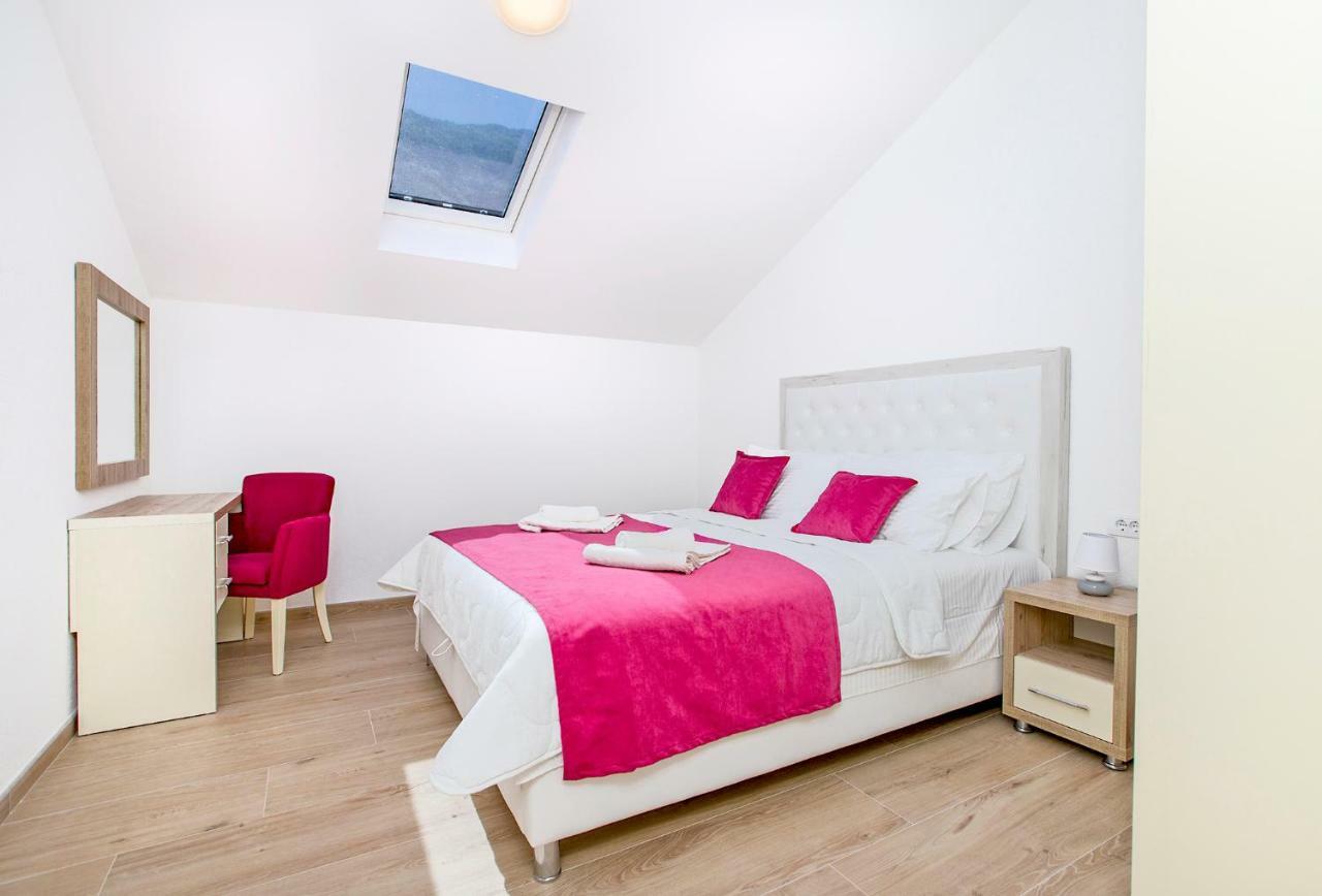 Apartments Mezini 11 Котор Экстерьер фото